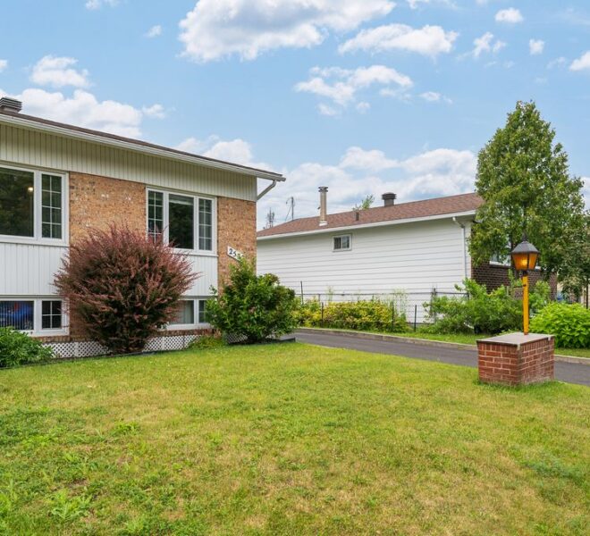 2532 rue Bedard, Longueuil
